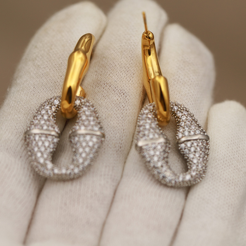 Классические серьги-гвоздики и – обзор и цена Vintage Fashion Jewelry Brands